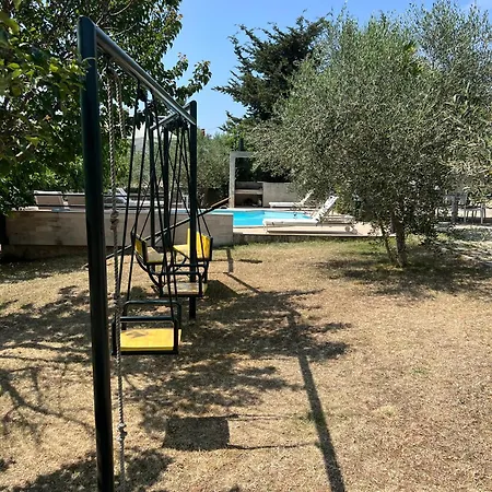 Diklo 招待所 扎达尔