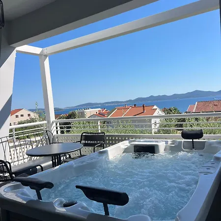 Diklo 3* Zadar