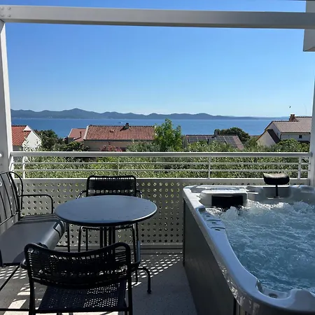 Diklo 3* Zadar