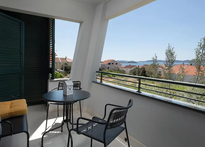 Gostinjska kuća Diklo 3*